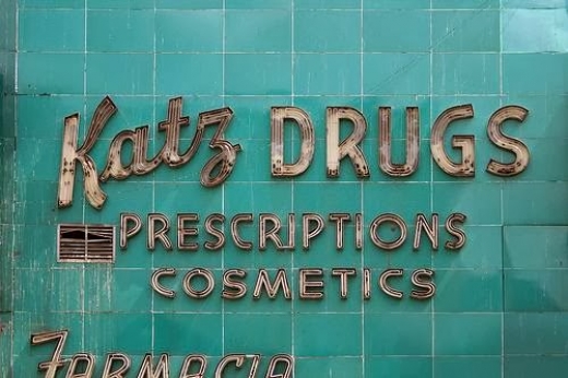 Katz drugs in Brooklyn City, New York, United States - #3 Photo of Point of interest, Establishment, Finance, Store, Health, Clothing store, Pharmacy