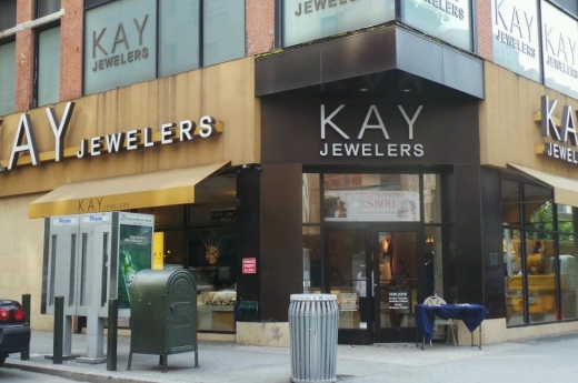 Photo by Walkerseventeen NYC for Kay Jewelers