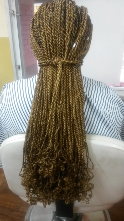 Photo by <br />
<b>Notice</b>:  Undefined index: user in <b>/home/www/activeuser/data/www/vaplace.com/core/views/default/photos.php</b> on line <b>128</b><br />
. Picture for Ballo African Hair Braiding in New York City, New York, United States - Point of interest, Establishment, Hair care