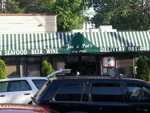 Joe & Pat's in Staten Island City, New York, United States - #2 Photo of Restaurant, Food, Point of interest, Establishment