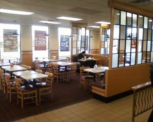 Wendy's in Union City, New Jersey, United States - #1 Photo of Restaurant, Food, Point of interest, Establishment