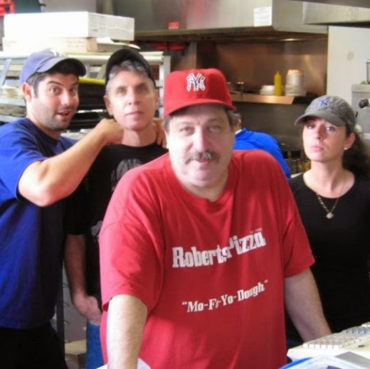 Robert's Pizzeria in Newark City, New Jersey, United States - #1 Photo of Restaurant, Food, Point of interest, Establishment