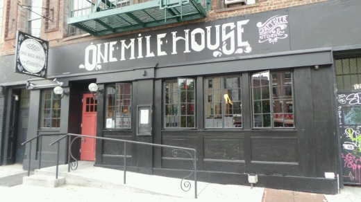 Photo by Walkereighteen NYC for One Mile House Bar