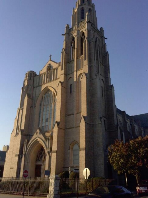 Saint Agnes Cathedral in Rockville Centre City, New York, United States - #1 Photo of Point of interest, Establishment, Church, Place of worship
