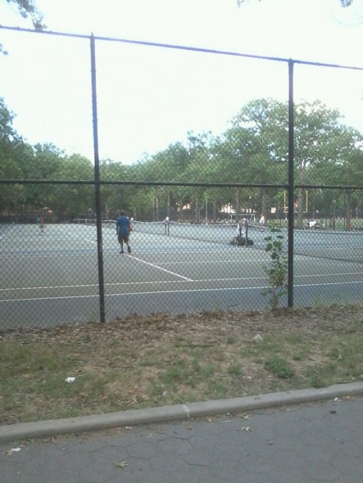 Williamsbridge Playground in Bronx City, New York, United States - #1 Photo of Point of interest, Establishment, Park
