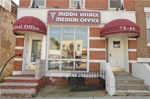 Dr. Michael Wiechowski in Middle Village City, New York, United States - #1 Photo of Point of interest, Establishment, Health, Doctor