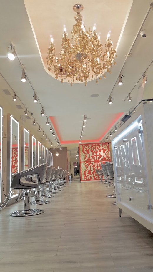 Yvelisse Salon in Queens City, New York, United States - #3 Photo of Point of interest, Establishment, Beauty salon, Hair care