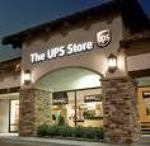 The UPS Store in Port Washington City, New York, United States - #1 Photo of Point of interest, Establishment, Finance, Store, Post office, Moving company