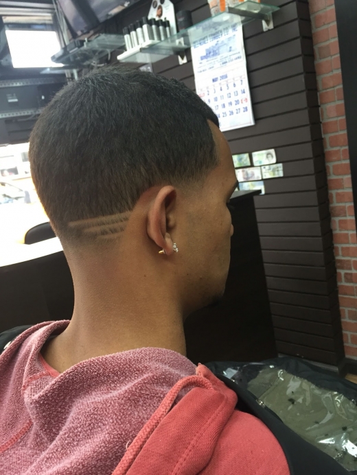 Photo by <br />
<b>Notice</b>:  Undefined index: user in <b>/home/www/activeuser/data/www/vaplace.com/core/views/default/photos.php</b> on line <b>128</b><br />
. Picture for Avenue barbershop in Queens City, New York, United States - Point of interest, Establishment, Health, Hair care