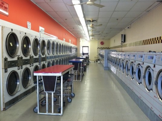 Colony Laundromat in Jersey City, New Jersey, United States - #2 Photo of Point of interest, Establishment, Laundry