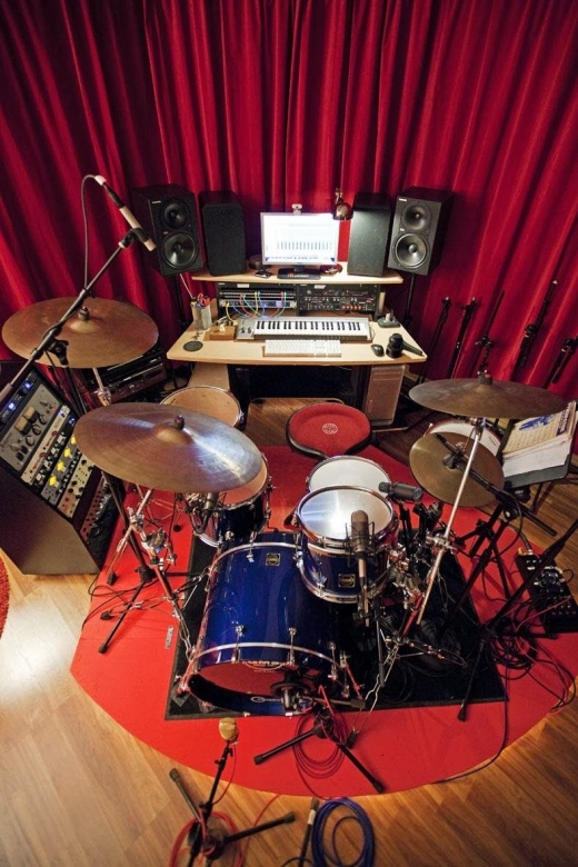 Photo by <br />
<b>Notice</b>:  Undefined index: user in <b>/home/www/activeuser/data/www/vaplace.com/core/views/default/photos.php</b> on line <b>128</b><br />
. Picture for Indie Studio Drummer in Hoboken City, New Jersey, United States - Point of interest, Establishment