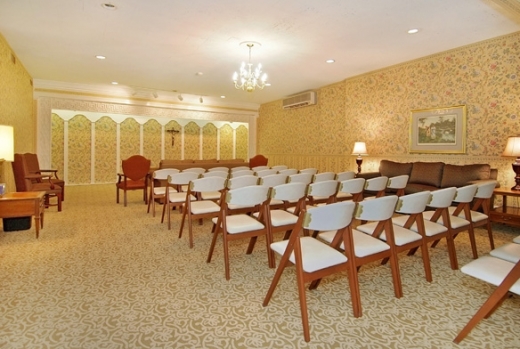 Leber Funeral Home in Union City, New Jersey, United States - #2 Photo of Point of interest, Establishment, Funeral home