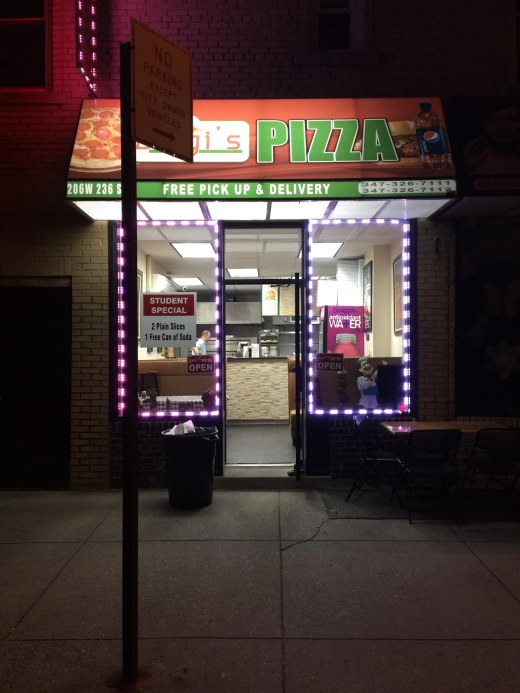 Dugis pizza in Bronx City, New York, United States - #2 Photo of Restaurant, Food, Point of interest, Establishment